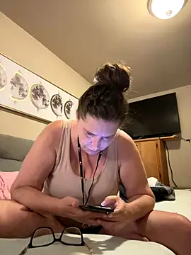 petalsexy online show from September 8, 2025, 7:46 pm