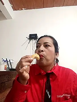 PAULA20- online show from September 10, 2025, 12:59 pm