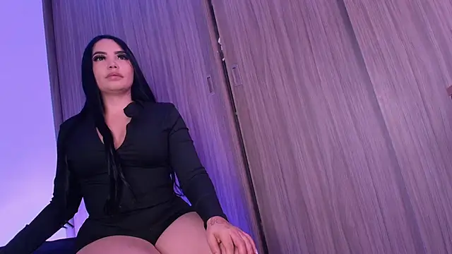 dreamsussi online show from February 7, 2026, 9:23 pm