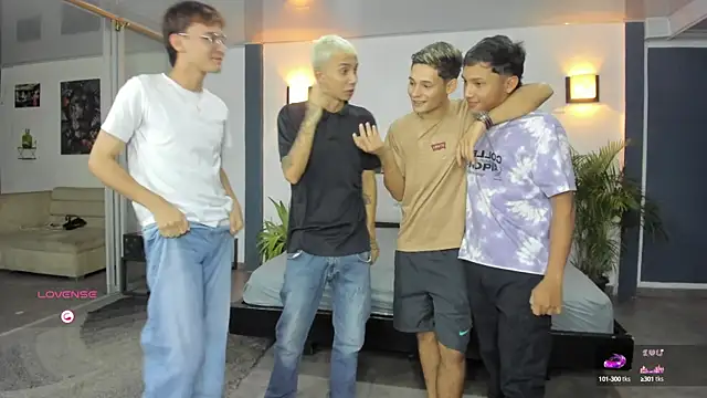 Bisexlifehot   online show from September 26, 2025, 11:00 pm