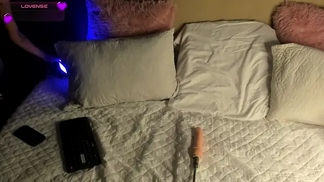  Kendall 19 online show from March 7, 2026, 8:14 pm