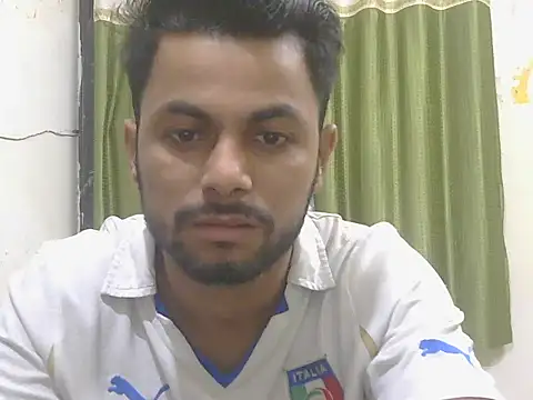 Snapshot of ursdreamperson chatting on June 9, 2026, 1:56 pm ursdreamperson online show from June 9, 2026, 1:56 pm