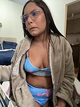 Snapshot of AngelBrazil_Ofc chatting on October 31, 2025, 6:48 pm AngelBrazil Ofc online show from October 31, 2025, 6:48 pm