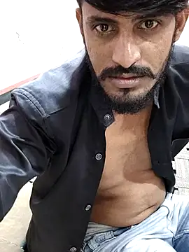 krishjaat43 online show from September 23, 2025, 8:27 pm