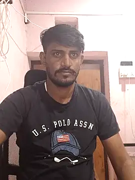 krishjaat43 online show from November 10, 2025, 6:13 pm