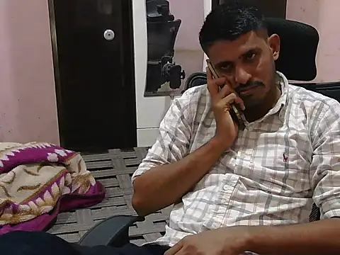 krishjaat43 online show from February 8, 2026, 5:38 am