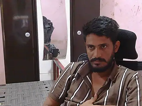 krishjaat43 online show from April 2, 2026, 2:08 am