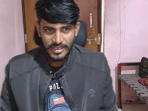 krishjaat43 online show from November 25, 2025, 4:13 am