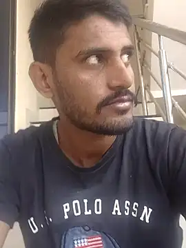 krishjaat43 online show from February 17, 2026, 6:44 am