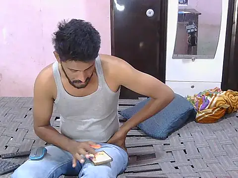 krishjaat43 online show from March 23, 2026, 4:23 am