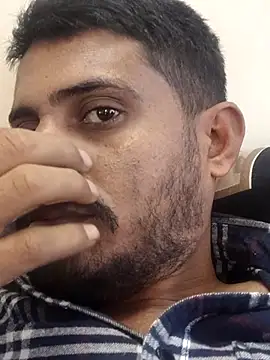 krishjaat43 online show from February 23, 2026, 7:09 am