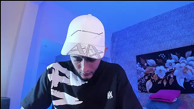 jonas conor online show from October 1, 2025, 8:13 pm