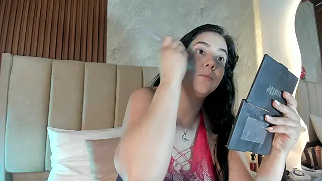  Cris Spicy  online show from February 8, 2026, 3:54 pm