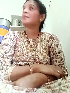 Snapshot of Chhaya_hot chatting on April 19, 2026, 2:56 am Chhaya hot online show from April 19, 2026, 2:56 am