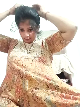 Chhaya hot online show from November 9, 2025, 4:33 pm