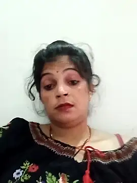 Chhaya hot online show from November 2, 2025, 1:43 am