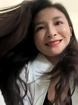 wsyx326 online show from November 12, 2025, 4:27 am