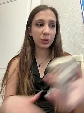 yourfavpsy  online show from April 2, 2026, 1:29 pm