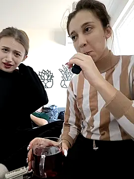 yourfavpsy  online show from September 15, 2025, 9:54 am