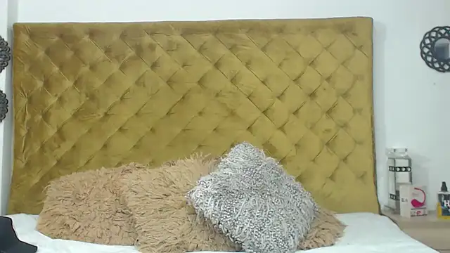 AndyCalifornia1 online show from December 1, 2025, 2:29 pm