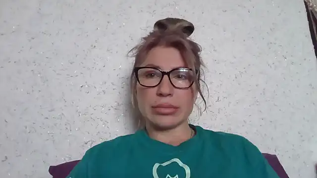 fox red lady7 online show from February 21, 2026, 9:00 am