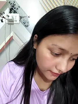 Dipali143143 online show from April 10, 2026, 11:50 am