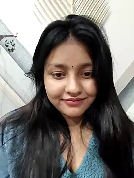 Dipali143143 online show from April 12, 2026, 7:50 pm