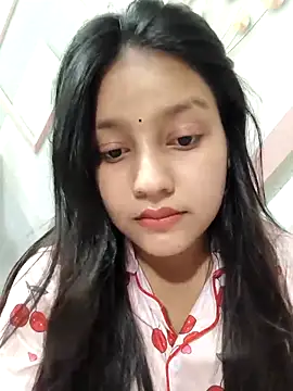 Dipali143143 online show from April 13, 2026, 1:48 pm