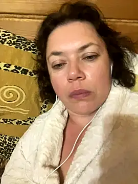 Kiravix online show from September 27, 2025, 8:26 pm