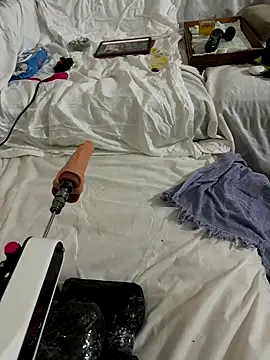 Snapshot of Ozge-SluttyScream69 chatting on October 4, 2025, 11:39 pm Ozge-SluttyScream69 online show from October 4, 2025, 11:39 pm