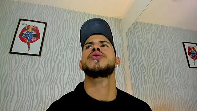 dylan jacobx online show from October 22, 2025, 3:28 am