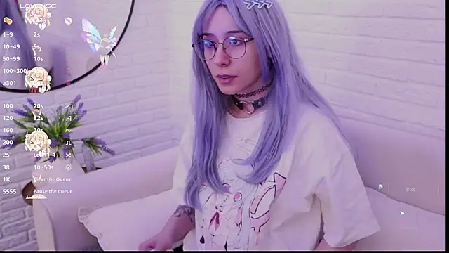 meomeee online show from September 14, 2025, 9:37 pm