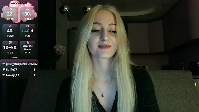 white liillyy online show from September 20, 2025, 10:59 pm