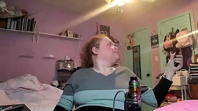 KadiSparkle online show from February 15, 2026, 11:58 pm