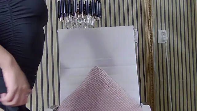 LunaHart online show from September 20, 2025, 4:39 am