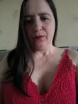 Snapshot of EvelinCutex chatting on March 11, 2026, 5:34 am EvelinCutex online show from March 11, 2026, 5:34 am