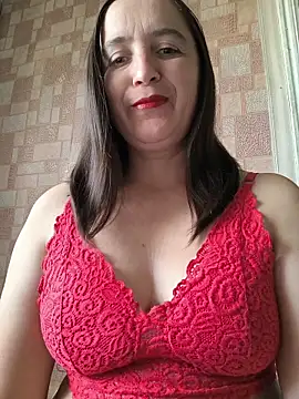 Snapshot of EvelinCutex chatting on October 15, 2025, 11:07 am EvelinCutex online show from October 15, 2025, 11:07 am