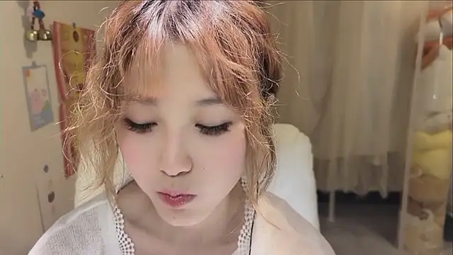 FuFu-puff online show from September 21, 2025, 12:10 pm