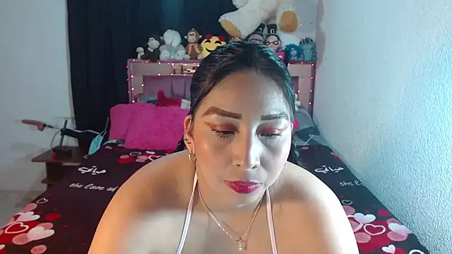 Mariajose202 online show from September 26, 2025, 10:44 am