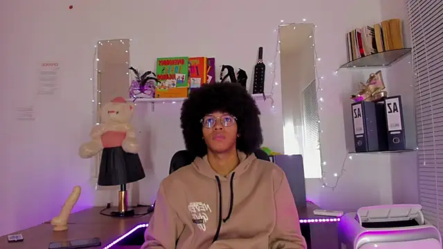 DEAMOL online show from October 3, 2025, 6:15 am