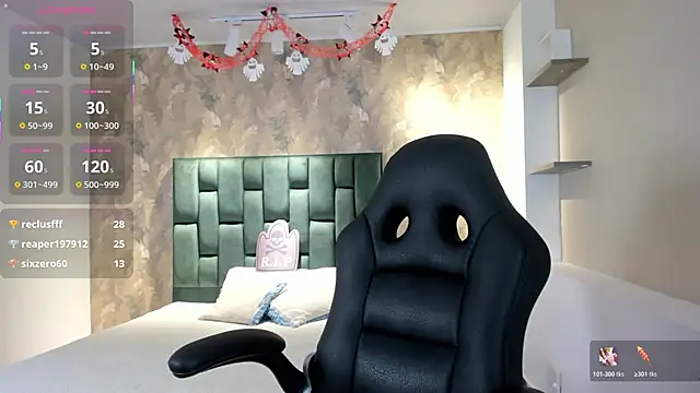 Saya Amaretto1 online show from October 22, 2025, 8:30 pm