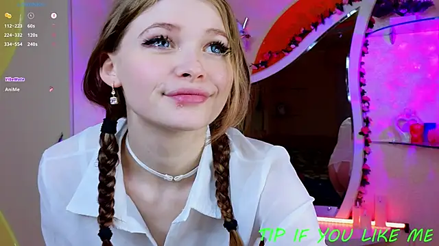 Snapshot of Marry_Juanna chatting on April 21, 2026, 5:30 pm Marry Juanna online show from April 21, 2026, 5:30 pm