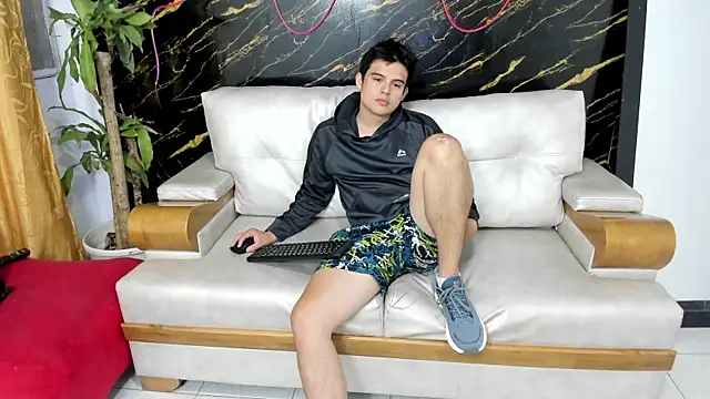 invincible200 online show from September 11, 2025, 1:33 pm