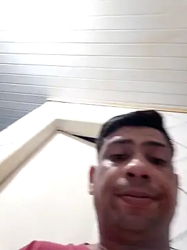 paulinhogostosinho online show from October 12, 2025, 3:19 am