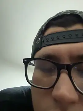 Kurtxxx22 online show from November 5, 2025, 3:53 am