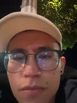 Kurtxxx22 online show from February 5, 2026, 6:09 am