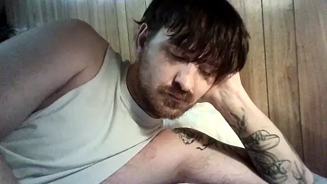 Snapshot of WyattL96 chatting on July 22, 2026, 6:10 pm WyattL96 online show from July 22, 2026, 6:10 pm
