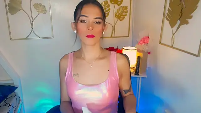 xPrecuioseChesca online show from October 29, 2025, 1:04 am