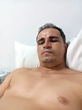 leormayke online show from October 30, 2025, 3:16 am