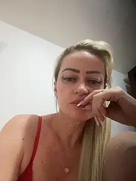 Alerquinasc online show from October 22, 2025, 1:05 am